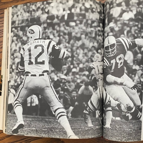 History of Pro Football by Robert Smith - Picture 5 of 9